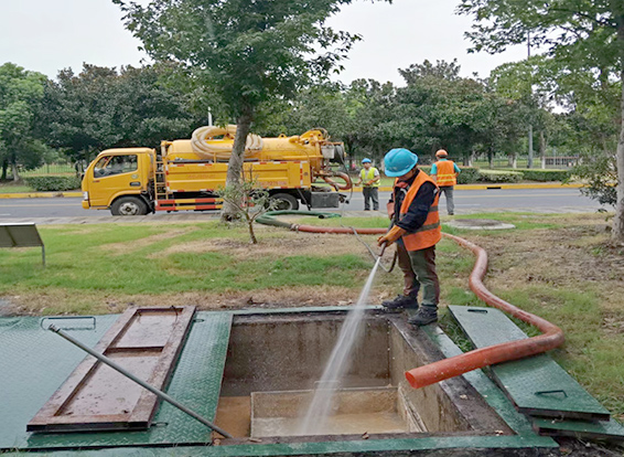 洪山化油池清理